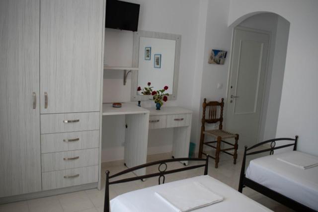 Kouki Maria Rooms Apollonia  Exterior photo