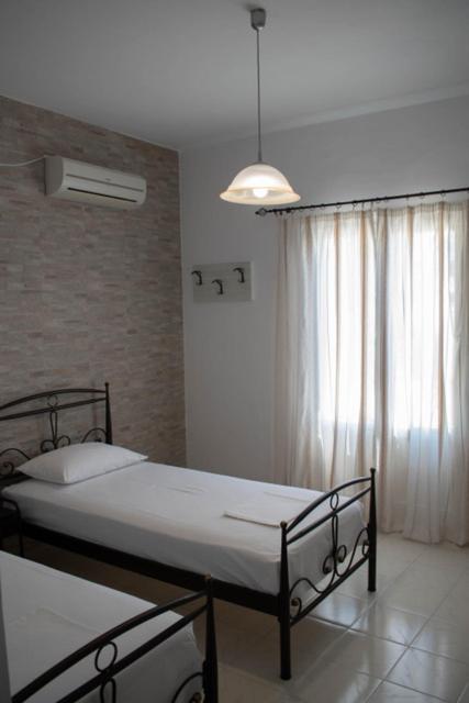 Kouki Maria Rooms Apollonia  Exterior photo